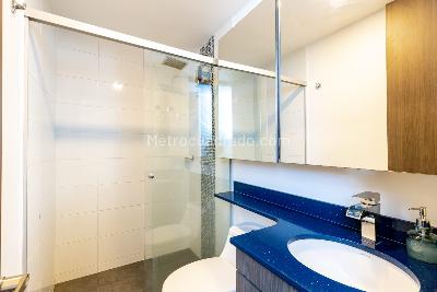 Apartamento de 2 alcobas en venta en El Poblado, Medellín, 117 m² · foto 15 de 15