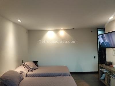 Apartamento de 2 alcobas en venta en El Poblado, Medellín, 115 m² · foto 12 de 18