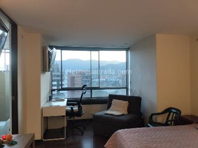 Apartamento de 2 alcobas en venta en El Poblado, Medellín, 115 m² · foto 9 de 18