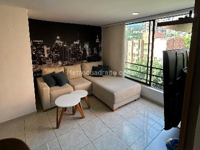 Apartamento en venta en El Poblado, Medellín · foto 2 de 12
