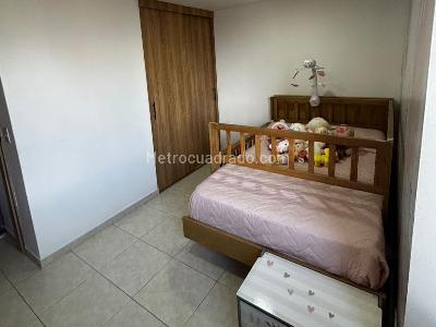Apartamento en venta en El Poblado, Medellín · foto 9 de 12