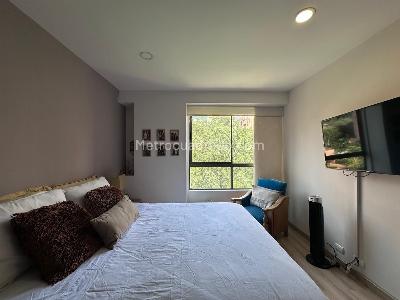 Apartamento de 3 alcobas en venta en El Tesoro, Medellín, 145 m² · foto 14 de 20