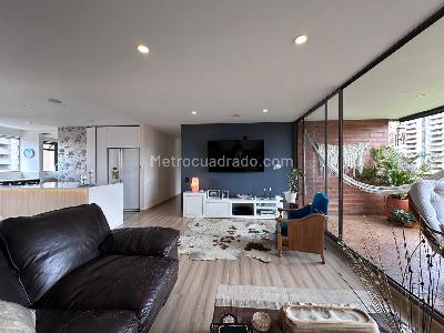 Apartamento de 3 alcobas en venta en El Tesoro, Medellín, 145 m² · foto 6 de 20