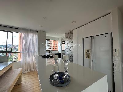 Apartamento de 3 alcobas en venta en El Tesoro, Medellín, 145 m² · foto 9 de 20