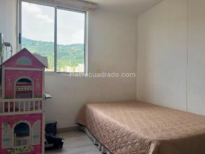 Apartamento en venta en Envigado, Envigado · foto 14 de 17