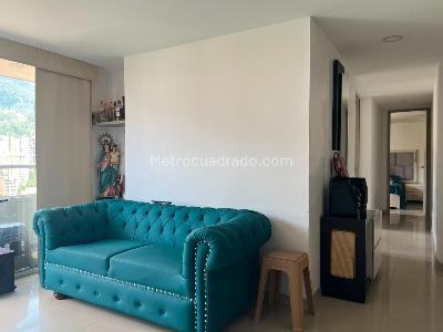 Apartamento en venta en Envigado, Envigado · foto 2 de 17