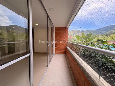Apartamento de 2 alcobas en venta en Sabaneta, Sabaneta, 59 m² · foto 11 de 11