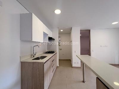 Apartamento de 2 alcobas en venta en Sabaneta, Sabaneta, 59 m² · foto 5 de 11