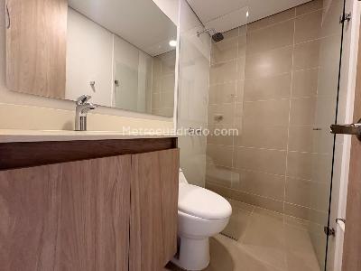 Apartamento de 2 alcobas en venta en Sabaneta, Sabaneta, 59 m² · foto 9 de 11