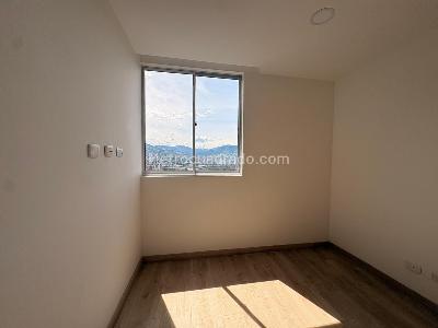 Apartamento de 2 alcobas en arriendo en Sabaneta, Sabaneta, 70 m² · foto 10 de 14
