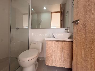 Apartamento de 2 alcobas en arriendo en Sabaneta, Sabaneta, 70 m² · foto 12 de 14
