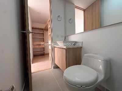 Apartamento de 2 alcobas en arriendo en Sabaneta, Sabaneta, 70 m² · foto 13 de 14