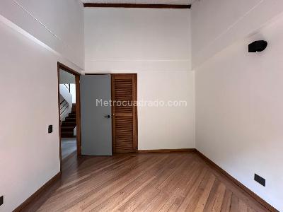Casa en arriendo en El Poblado, Medellín · foto 12 de 20