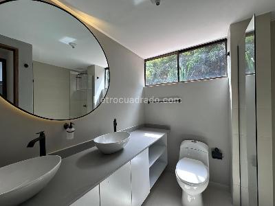Casa en arriendo en El Poblado, Medellín · foto 19 de 20
