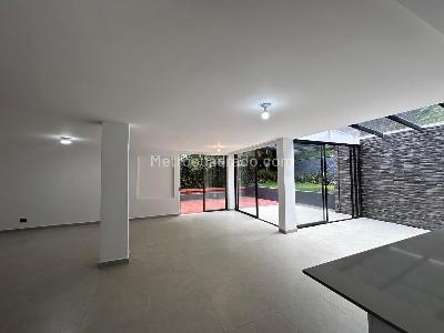 Casa en arriendo en El Poblado, Medellín · foto 4 de 20