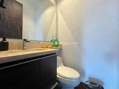 Apartamento en venta en El Poblado, Medellín · foto 14 de 20