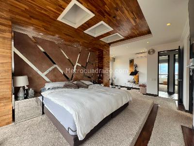 Apartamento en venta en El Poblado, Medellín · foto 8 de 20