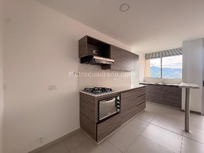 Apartamento de 3 alcobas en venta en Sabaneta, Sabaneta, 75 m² · foto 5 de 14