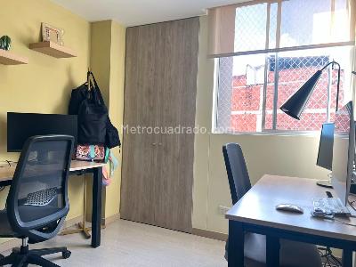 Apartamento en venta en Envigado, Envigado · foto 12 de 16