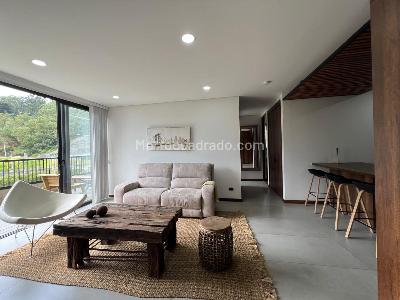 Apartamento de 2 alcobas en venta en El Poblado, Medellín, 100 m² · foto 2 de 14