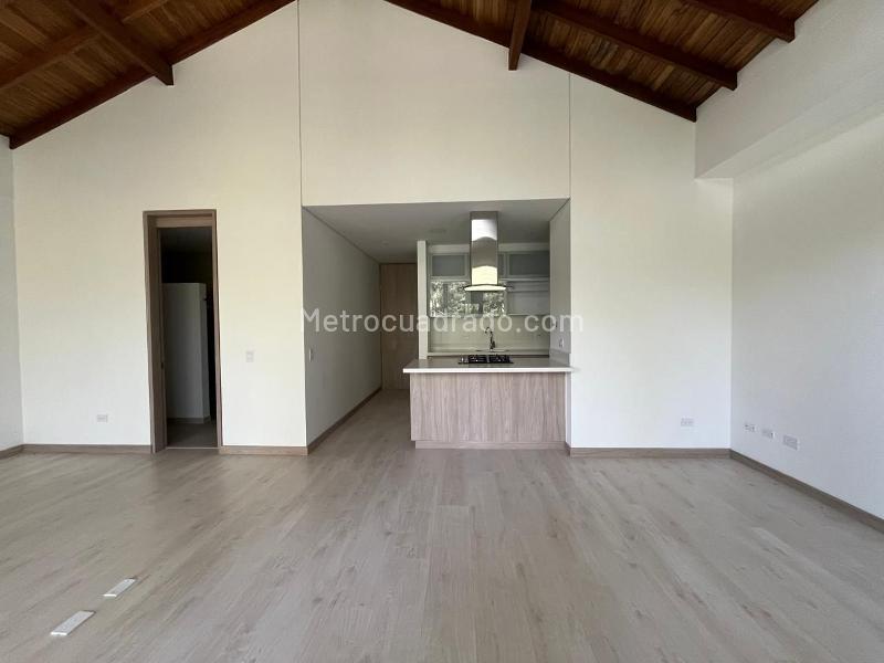 Piso – Retiro - Más