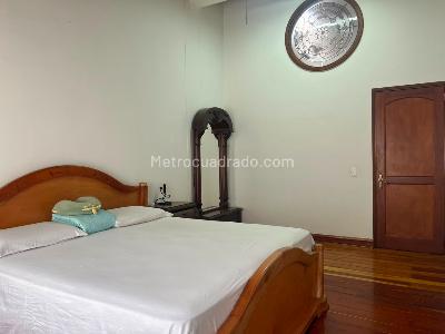 Casa de 5 alcobas en venta en Envigado, Envigado, 265 m² · foto 12 de 19