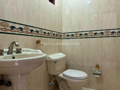 Casa de 5 alcobas en venta en Envigado, Envigado, 265 m² · foto 16 de 19