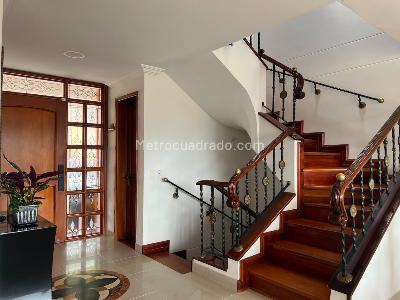 Casa de 5 alcobas en venta en Envigado, Envigado, 265 m² · foto 5 de 19