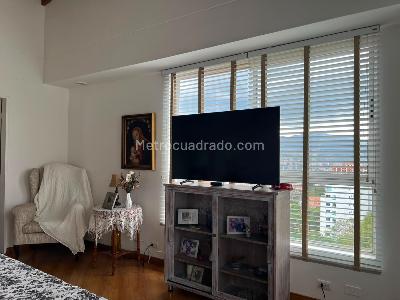 Apartamento de 3 alcobas en venta en El Poblado, Medellín, 182 m² · foto 11 de 19