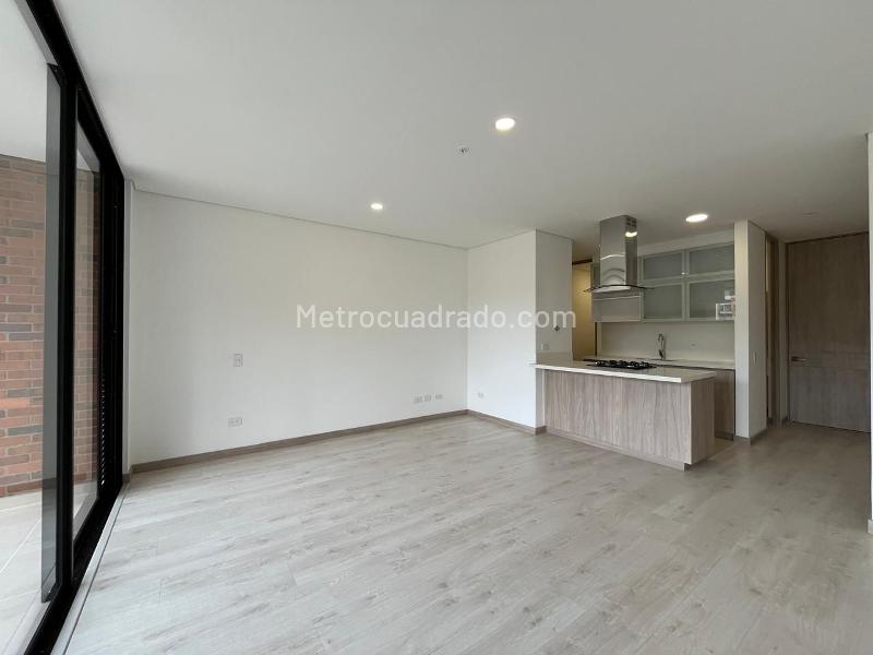 Piso – Retiro - Más