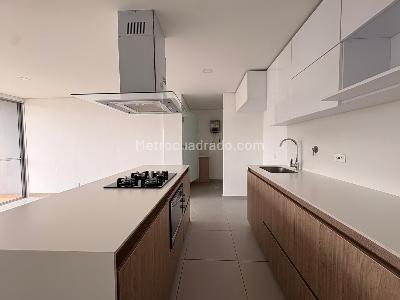 Apartamento de 2 alcobas en venta en Sabaneta, Sabaneta, 62 m² · foto 6 de 14