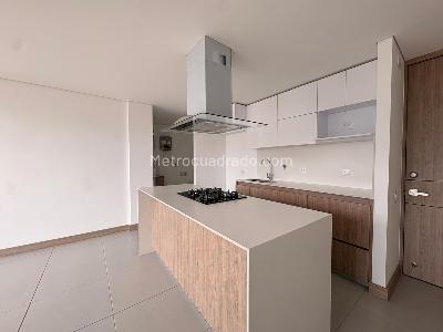 Apartamento de 2 alcobas en venta en Sabaneta, Sabaneta, 62 m² · foto 7 de 14