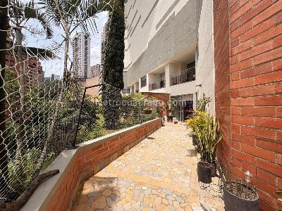 Apartamento de 2 alcobas en arriendo en Sabaneta, Sabaneta, 99 m² · foto 16 de 17