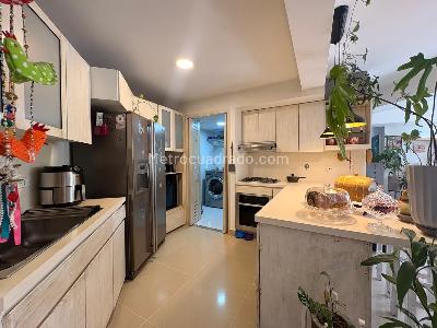 Apartamento de 2 alcobas en arriendo en Sabaneta, Sabaneta, 99 m² · foto 7 de 17