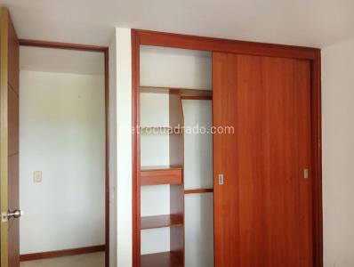 Apartamento en venta en Envigado, Envigado · foto 11 de 14