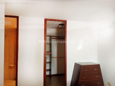 Apartamento en venta en Envigado, Envigado · foto 8 de 14
