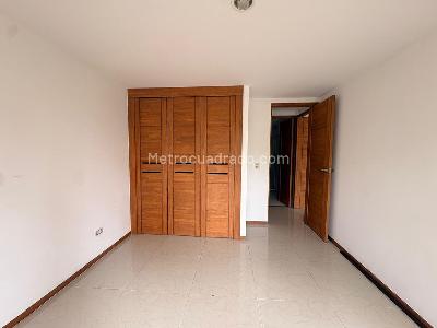 Apartamento de 2 alcobas en venta en Sabaneta, Sabaneta, 80 m² · foto 12 de 14