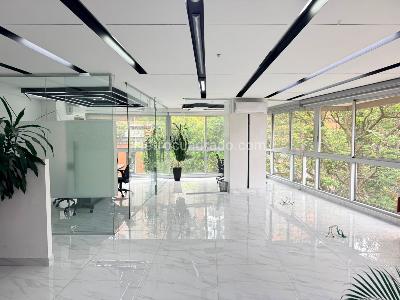 Oficina en Arriendo, EL POBLADO, Medellín