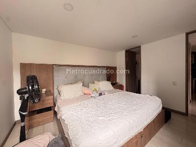 Apartamento de 3 alcobas en arriendo en Sabaneta, Sabaneta, 110 m² · foto 12 de 19