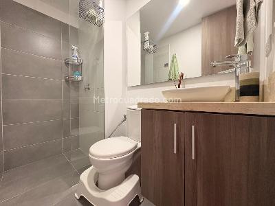 Apartamento de 3 alcobas en arriendo en Sabaneta, Sabaneta, 110 m² · foto 17 de 19