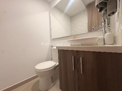 Apartamento de 3 alcobas en arriendo en Sabaneta, Sabaneta, 110 m² · foto 18 de 19
