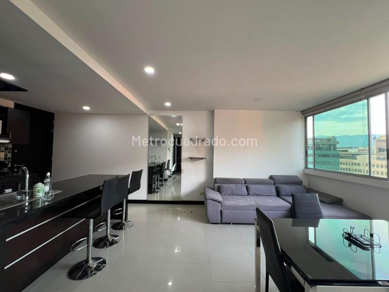 Apartamento en Arriendo, EL POBLADO, Medellín