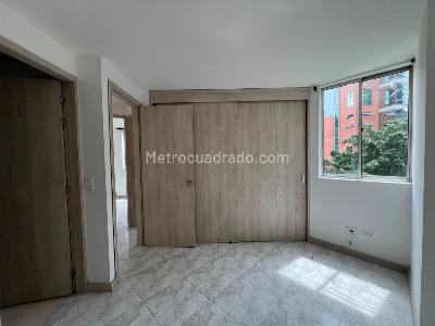 Apartamento de 3 alcobas en arriendo en Castropol, Medellín, 63 m² · foto 11 de 13