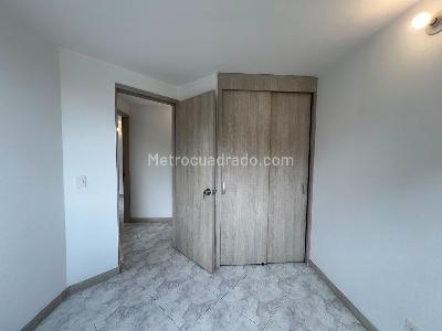 Apartamento de 3 alcobas en arriendo en Castropol, Medellín, 63 m² · foto 7 de 13