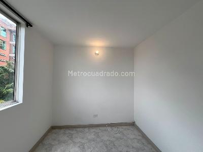 Apartamento de 3 alcobas en arriendo en Castropol, Medellín, 63 m² · foto 8 de 13
