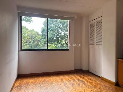 Apartamento de 3 alcobas en venta en Los Balsos, Medellín, 200 m² · foto 15 de 18