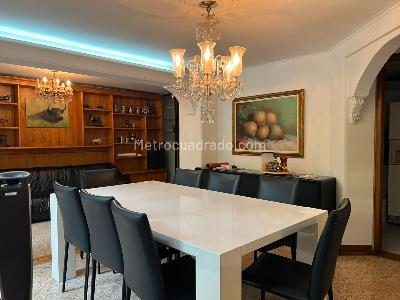 Apartamento de 3 alcobas en venta en Los Balsos, Medellín, 200 m² · foto 5 de 18