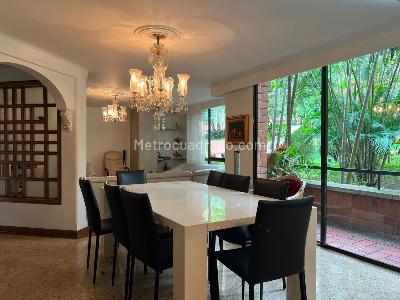 Apartamento de 3 alcobas en venta en Los Balsos, Medellín, 200 m² · foto 7 de 18
