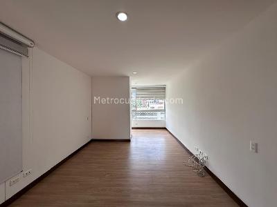 Apartamento de 2 alcobas en venta en El Poblado, Medellín, 115 m² · foto 9 de 18