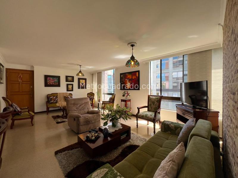 Apartamento en Arriendo, EL POBLADO, Medellín